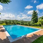 Petrarca By Interhome شقة *